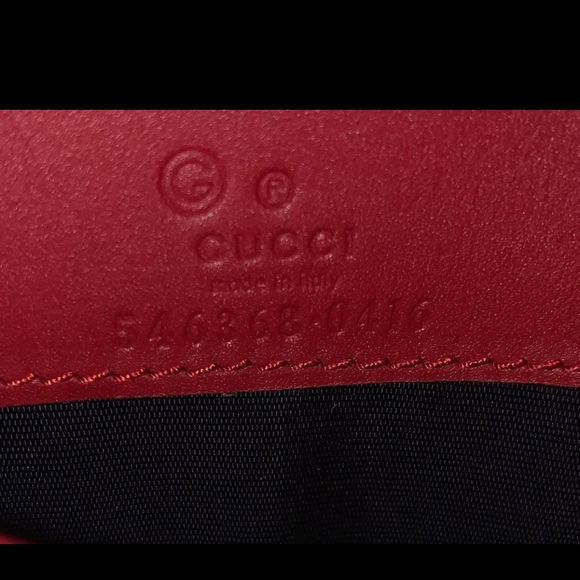 Gucci GG Supreme Blossoms Wallet on a Chain - Picture 7 of 7